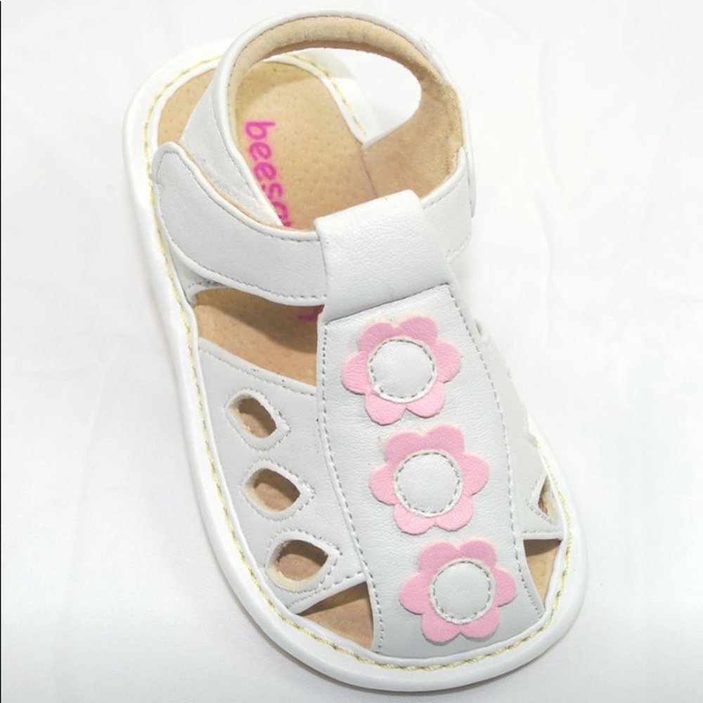 Leather squeaky sandals